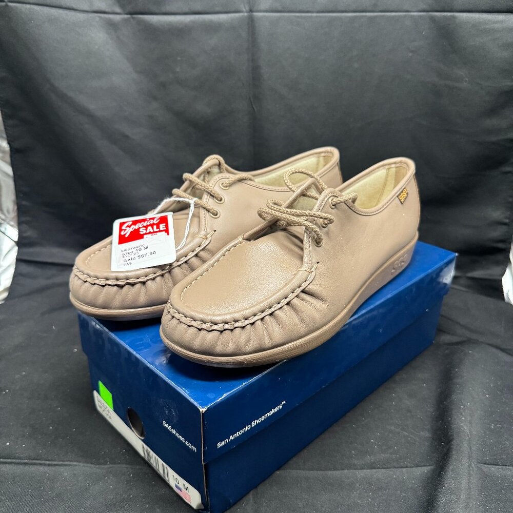 Women's Tan SAS Roamer - EZ Strap Walking Shoe Size 10M NEW with Box